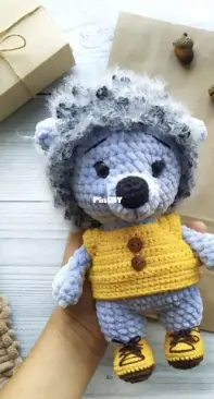 Dariya Soft Toys - Dariya / Darya Baysh -  Hedgehog in sweater