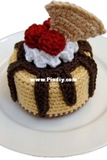 Crochet Cake Sachets and Copacetic Crocheter -Normalynn Ablao - Sundae Oh Lala Cheesecake - Free