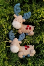 Knitted Story Bears - Vira Velmozhna - Den the Moose - Free