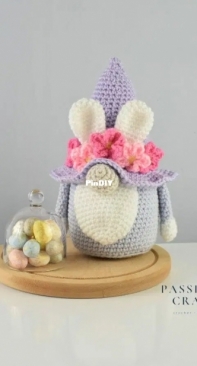 Passionate crafter - Tidzhen Gyuldzhu - Easter Bunny Gnome - Free