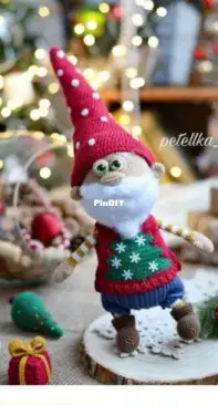 Petellka Toys - Droll Toys - Tatyana Vysotskaya - Christmas Gnome - Russian