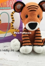 Sweet Oddity Art - Carolyne Brodie - Talia the Tiger Crochet Pattern