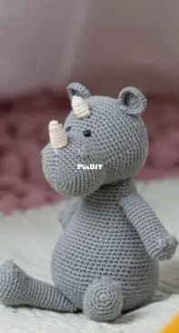 Hobbii Friends - Trine Moeller - Herman the Rhino - Nashorn Herman - German - Free