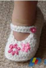 Happy Berry- Girls Shoes with Lazy Daisy Ribbon Embroidery - Free