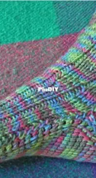 Tuni/Knit House Sock  pattern - Free
