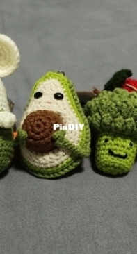 four green items