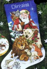 Dimensions - The Gold Collection 8566 Santa's Wildlife Stocking XSD