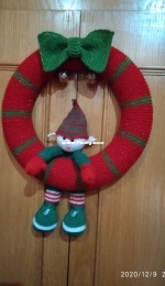 Christmas wreath elf