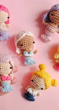 Wandering Deer - Vivika Vaina - Tiny Mermaids