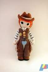Crocs Betty - Betty Delery - Clint und Sein Cowboy Outfit - Clint and His Cowboy Outfit - German