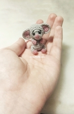 Tiny mouse