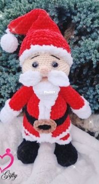 Luvly Gifty - Petra Moravcikova - Amigurumi Santa Claus