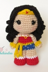 Crochelandia - Rose Nogueira - Toy Art Wonder Woman - Portuguese