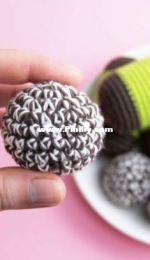 Garnknuten - Veronica Lönnqvist - Chocolate Coconut Balls - English and Swedish - Free