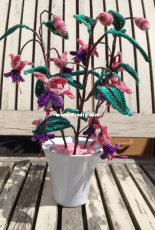 Yvonne Blanker - Fuchsia - Dutch - Free