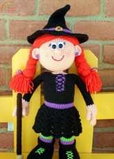 Made by Mary - Mary Smith - Winifred the Witch - English