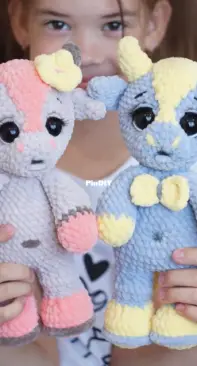 Varezhka Handmade - Julia Bazhina - Cows Yasha and Nyusha - Russian