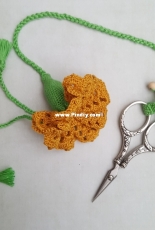 Look at What I made - Barberton Daisy - Dedri Uys - Crochet Thimble and Scissor Keeper Pattern - Free