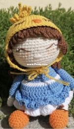 AlfaceAzul.Lisboa - Doll with hood - Portuguese Spanish and English - Free