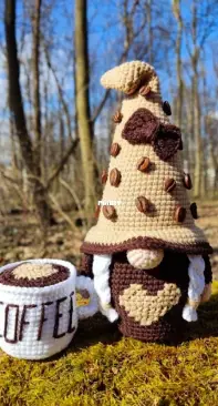 Anna Nas Toys - Oksana Kovalenko - Coffee Gnome Girl