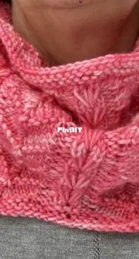 Pair of Hearts Cowl by Chit Chat Knits-Free