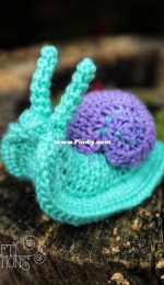 Crafty Intentions - Megan Lapp - Small Snail