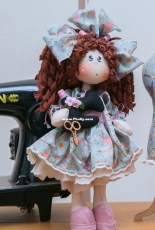 Casinha de bonecas - Mini dolls costureira - Portuguese
