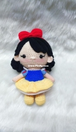 Crochet Garage - Snow White Mini