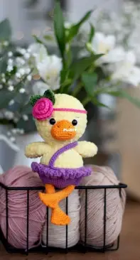 Dorogina Toys - Knitted World by Elena - Elena Dorogina - The Little Dressed Duck