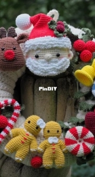 RNata - Natalia Ruzanova - Christmas Wreath and Ornaments