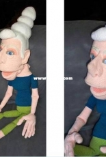 Michaela Harder-Baumann - Grandma Hand Puppet -  Russian - Translated