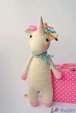 Kornflake Stew -Alison North - Twinkle Toes the Unicorn Crochet Pattern - Free