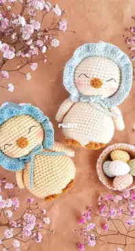Gennadi Shop - Toys Crochet Studio - Olya Vessna - Olya Dziashkouskaya - Easter chicken in a flowery bonnet -  English