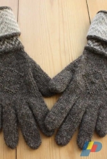 Zigzag Gloves by Maschas Maschen-Eng.,German-Free