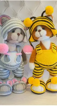 Natalya / Natalia Ivanova - Cats - Bee Cats -  Russian