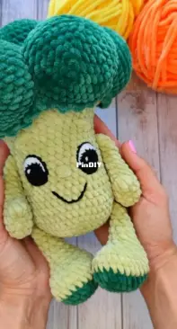 Goozell Toys - Gennadi Shop - Guzel Tinchurina - Baby Broccoli