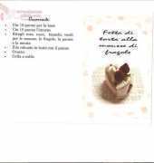 Fetta di torta alla mousse di fragole