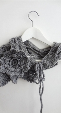 Little Treasures - Sewella - Maya Kuzman - The Yvette Capelet