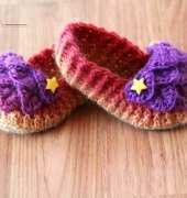 Bonita Patterns - Lianka Azulay - Crocodile Stitch Baby Loafers