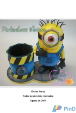 Portalápices Minion de Gema Foamy-Portuguese-Free