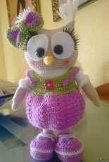 buho con vestido
