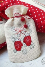 Ajisai Designs - Woolly and Cosy (blackwork) free