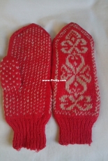 Knitted mittens