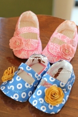 ithinksew Designs - Jacqueline Baby Booties