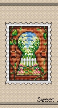 Sweet Annet - Keyhole by Anna Pavlyuk
