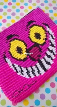 Cat Camila - Yessica Miranda - Pencil case Chesire  - Lapicera Chesire - Spanish