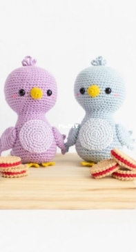A Menagerie of Stitches - Lauren Espy - Melvin and Penny the birds