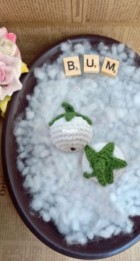 BumHandmade - White eggplant
