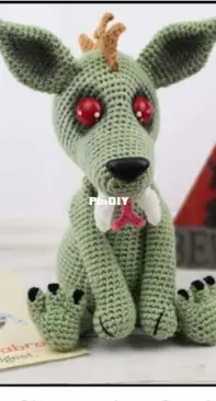 Sweet Oddity Art - Carolyn Brodie - Chili the Chupacabra
