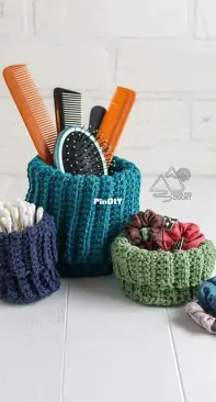 Winding Road Crochet - Lindsey Dale - Mini Crochet Basket - Free